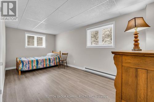 17 Cody Road, Tiny, ON - Indoor Photo Showing Bedroom