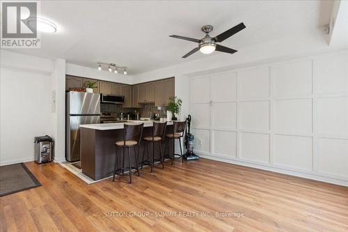 2122 - 115 George Appleton Way, Toronto (Downsview-Roding-Cfb), ON - Indoor Photo Showing Kitchen