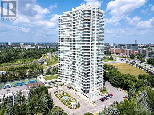 1480 Riverside Drive Unit#2107, Ottawa, ON - Outdoor