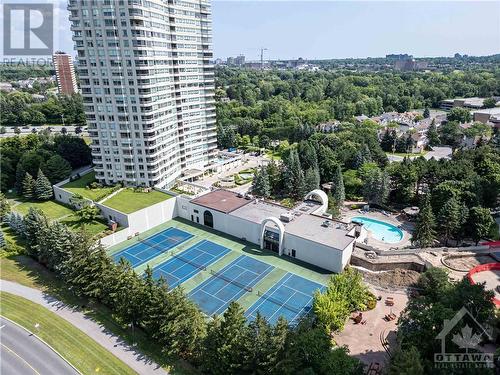 1480 Riverside Drive Unit#2107, Ottawa, ON - Outdoor