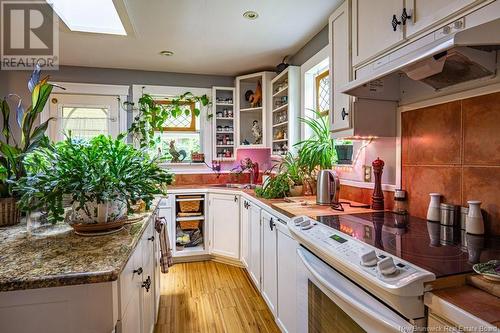 54 Broad Road, Oromocto, NB - Indoor Photo Showing Kitchen