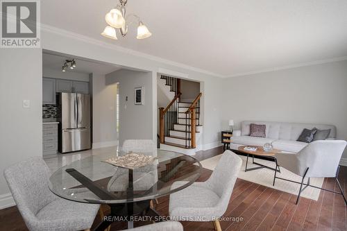 16 Mullis Crescent, Brampton (Fletcher'S West), ON - Indoor Photo Showing Dining Room