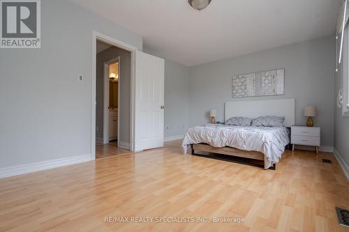 16 Mullis Crescent, Brampton (Fletcher'S West), ON - Indoor Photo Showing Bedroom