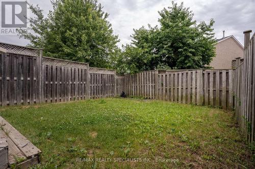 16 Mullis Crescent, Brampton (Fletcher'S West), ON - Outdoor