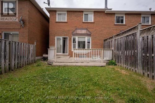 16 Mullis Crescent, Brampton (Fletcher'S West), ON - Outdoor With Deck Patio Veranda With Exterior