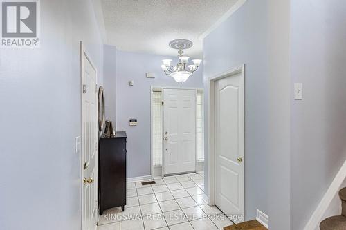 12 Tanglemere Crescent, Brampton (Fletcher'S Meadow), ON - Indoor Photo Showing Other Room