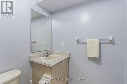 12 Tanglemere Crescent, Brampton (Fletcher'S Meadow), ON - Indoor Photo Showing Bathroom