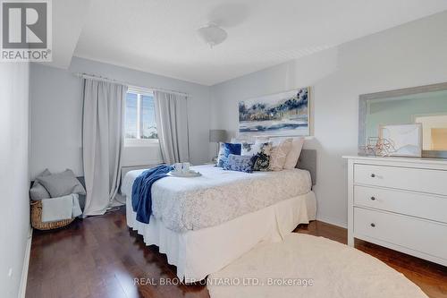 207 - 120 Bell Farm Road, Barrie (Alliance), ON - Indoor Photo Showing Bedroom