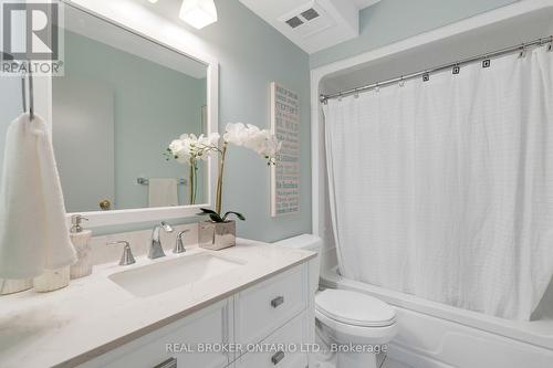 207 - 120 Bell Farm Road, Barrie (Alliance), ON - Indoor Photo Showing Bathroom