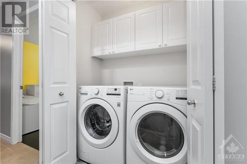 28 Borealis Crescent, Ottawa, ON - Indoor Photo Showing Laundry Room