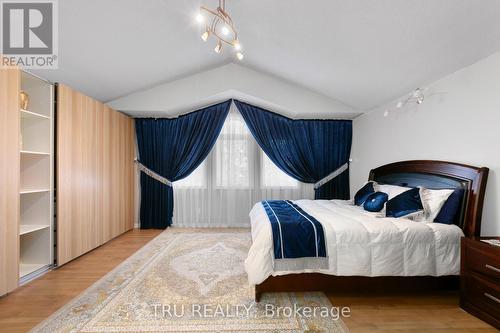 28 Borealis Crescent, Ottawa, ON - Indoor Photo Showing Bedroom