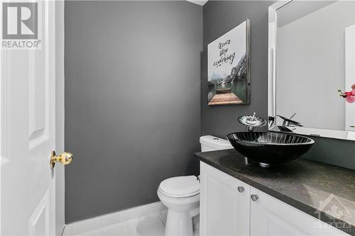 28 Borealis Crescent, Ottawa, ON - Indoor Photo Showing Bathroom