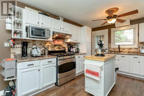 589 Elm Street, St. Thomas, ON - Indoor Photo Showing Kitchen