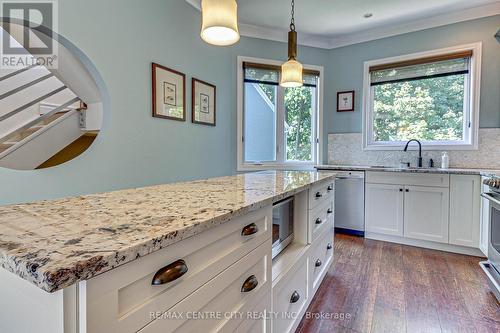 14 - 374 Front Street, Central Elgin (Port Stanley), ON - Indoor Photo Showing Kitchen With Upgraded Kitchen