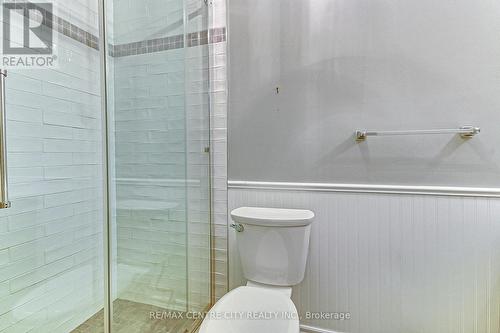 14 - 374 Front Street, Central Elgin (Port Stanley), ON - Indoor Photo Showing Bathroom