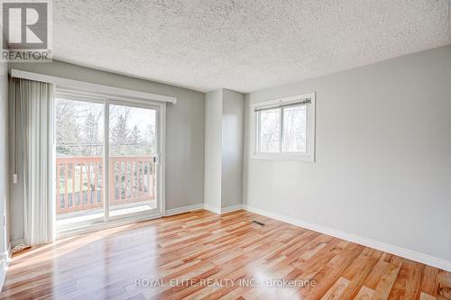 339 Winnifred Drive, Georgina, ON - Indoor Photo Showing Other Room