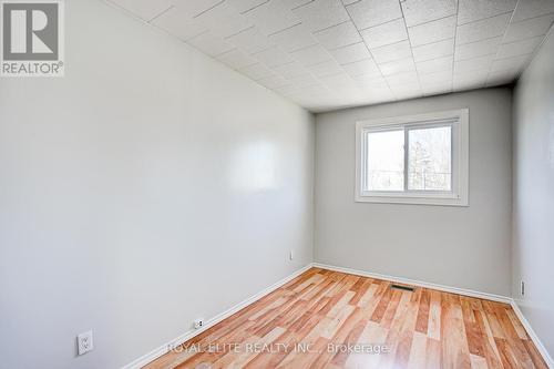 339 Winnifred Drive, Georgina, ON - Indoor Photo Showing Other Room