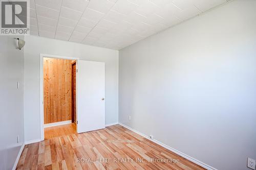 339 Winnifred Drive, Georgina, ON - Indoor Photo Showing Other Room