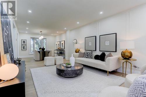 86 Liebeck Crescent, Markham (Unionville), ON - Indoor Photo Showing Living Room