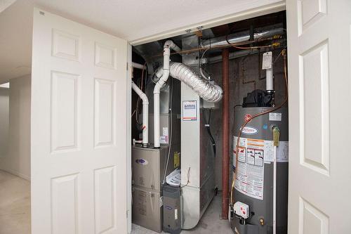 1809 Upper Wentworth Street Unit# 22, Hamilton, ON - Indoor Photo Showing Basement