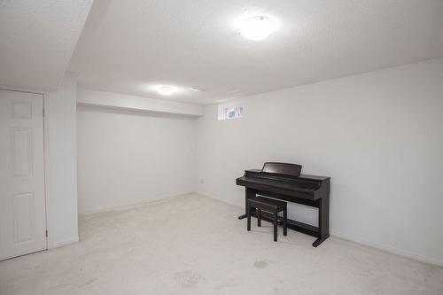 1809 Upper Wentworth Street Unit# 22, Hamilton, ON - Indoor