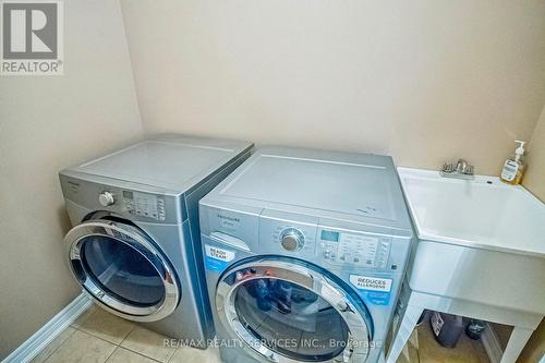 29 Goswell Street, Brampton (Bram East), ON - Indoor Photo Showing Laundry Room