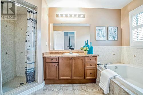 29 Goswell Street, Brampton (Bram East), ON - Indoor Photo Showing Bathroom