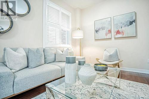 29 Goswell Street, Brampton (Bram East), ON - Indoor Photo Showing Living Room