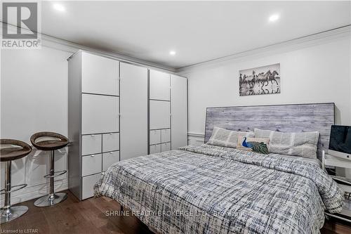 1155 Royal York Road, London, ON - Indoor Photo Showing Bedroom