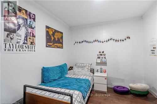 1155 Royal York Road, London, ON - Indoor Photo Showing Bedroom