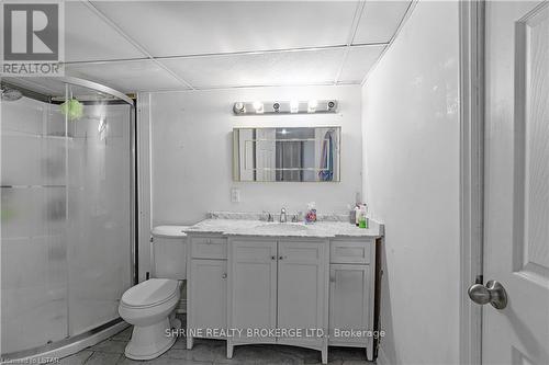 1155 Royal York Road, London, ON - Indoor Photo Showing Bathroom