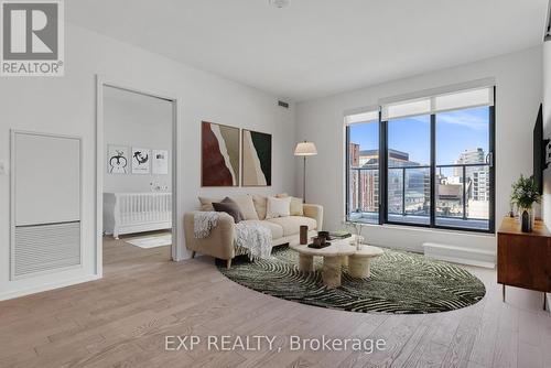 920 - 12 Bonnycastle Street, Toronto (Waterfront Communities), ON - Indoor Photo Showing Living Room