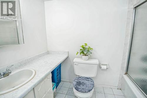 297 - 165 Cherokee Boulevard, Toronto (Pleasant View), ON - Indoor Photo Showing Bathroom