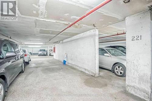 297 - 165 Cherokee Boulevard, Toronto (Pleasant View), ON - Indoor Photo Showing Garage