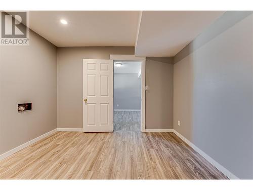 5840 Westwynd Drive, Falkland, BC - Indoor Photo Showing Other Room