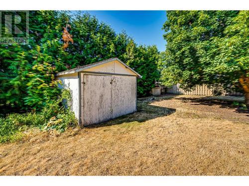 5840 Westwynd Drive, Falkland, BC - Outdoor