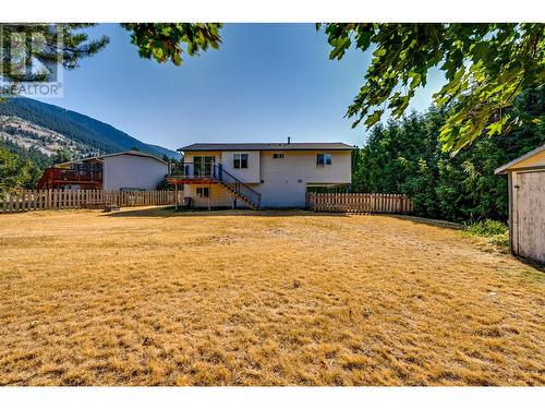 5840 Westwynd Drive, Falkland, BC - Outdoor