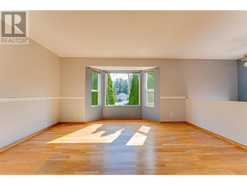 5840 Westwynd Drive, Falkland, BC - Indoor Photo Showing Other Room