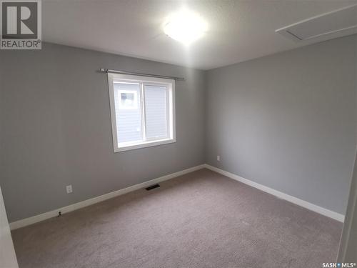 686 Fast Crescent, Saskatoon, SK - Indoor Photo Showing Other Room