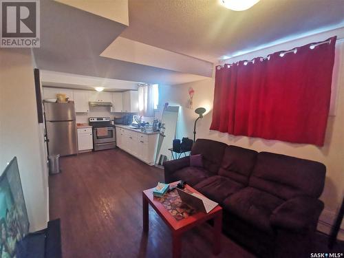 686 Fast Crescent, Saskatoon, SK - Indoor