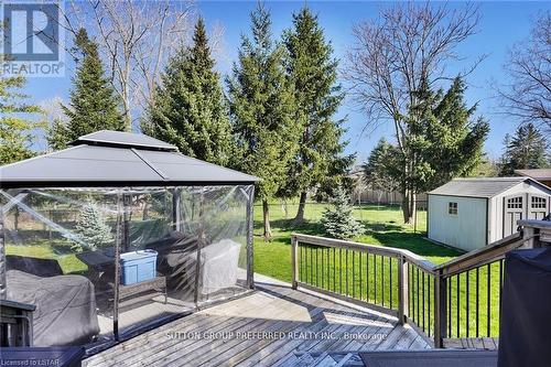 6517 Beattie Street, London, ON - Outdoor With Deck Patio Veranda