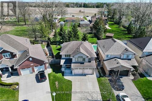 6517 Beattie Street, London, ON - Outdoor With Facade