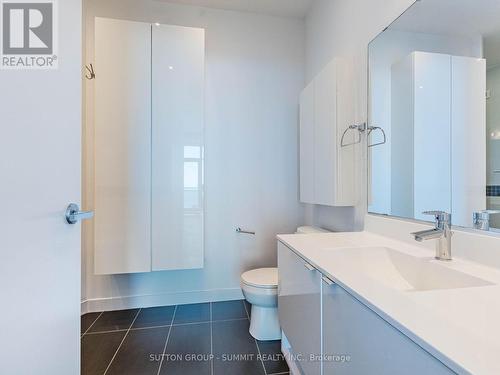 3027 - 165 Legion Road N, Toronto (Mimico), ON - Indoor Photo Showing Bathroom