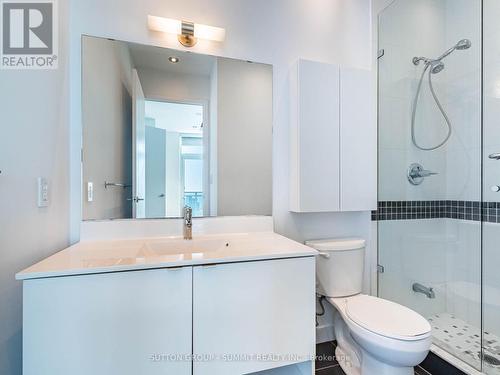 3027 - 165 Legion Road N, Toronto (Mimico), ON - Indoor Photo Showing Laundry Room