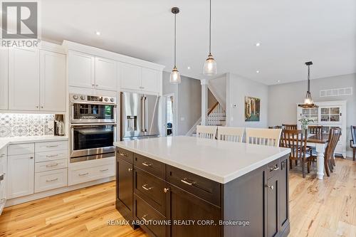 363 Walton Street, Oakville (Bronte East), ON - Indoor Photo Showing Kitchen With Upgraded Kitchen