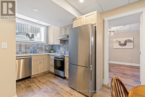 363 Walton Street, Oakville (Bronte East), ON - Indoor Photo Showing Kitchen