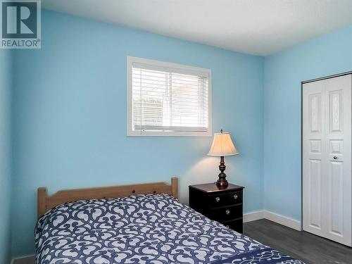 7212 Heron Lane, Osoyoos, BC - Indoor Photo Showing Bedroom