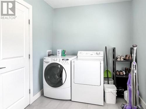 7212 Heron Lane, Osoyoos, BC - Indoor Photo Showing Laundry Room