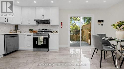 73 Griselda Crescent, Brampton (Northgate), ON - Indoor Photo Showing Kitchen