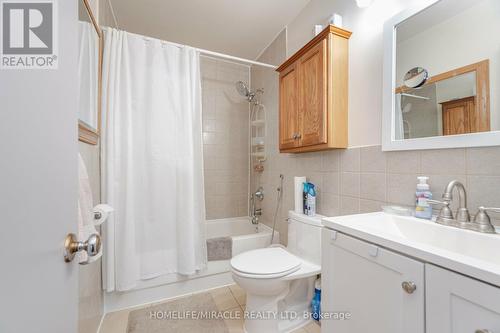 3633 Anniversary Road, Mississauga (Erindale), ON - Indoor Photo Showing Bathroom